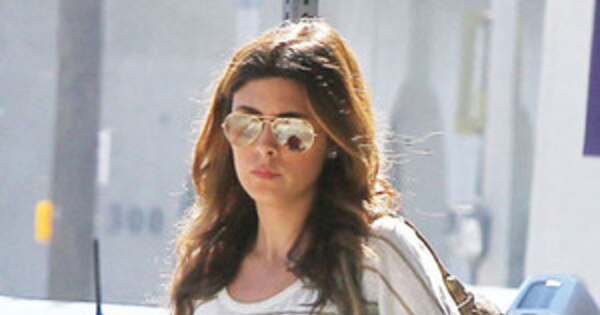 jamie lynn sigler ring pregnant jamie lynn sigler shows off engagement ring e news jamie lynn sigler ring pregnant jamie lynn sigler shows off engagement ring e news